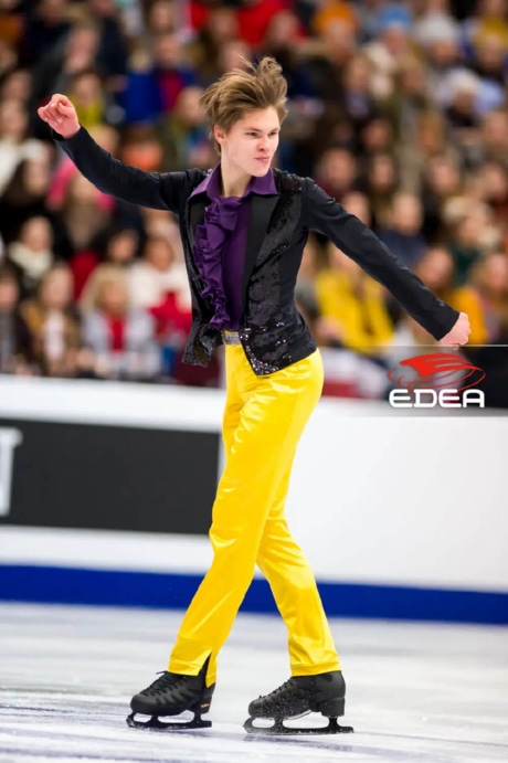 Ice Gallery Skates U.S.